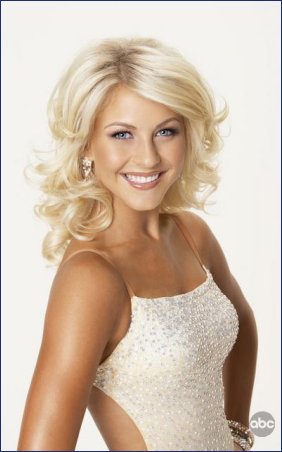 Julianne hough hacked photos