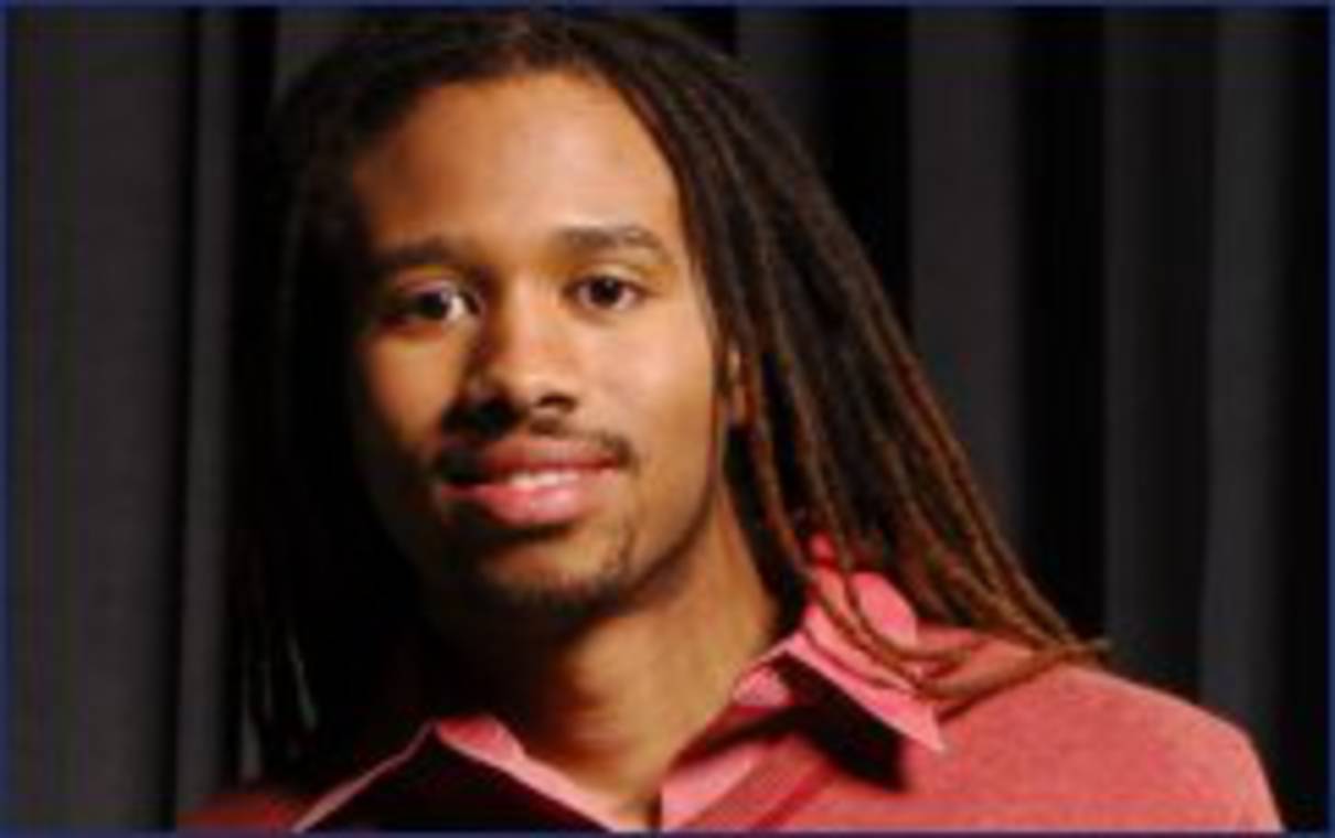 Anwar F. Robinson the sixth 'American Idol 4' finalist to be