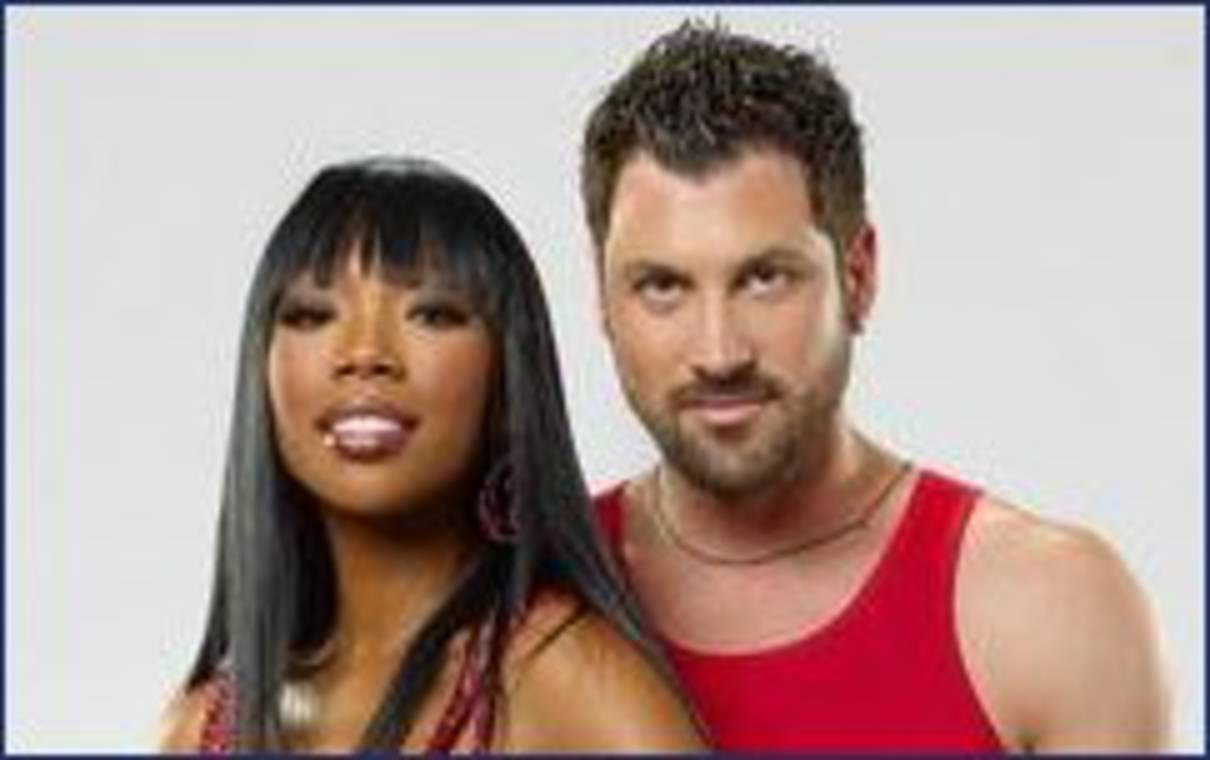 'Dancing with the Stars' ousts Brandy Norwood, Bristol Palin lives on