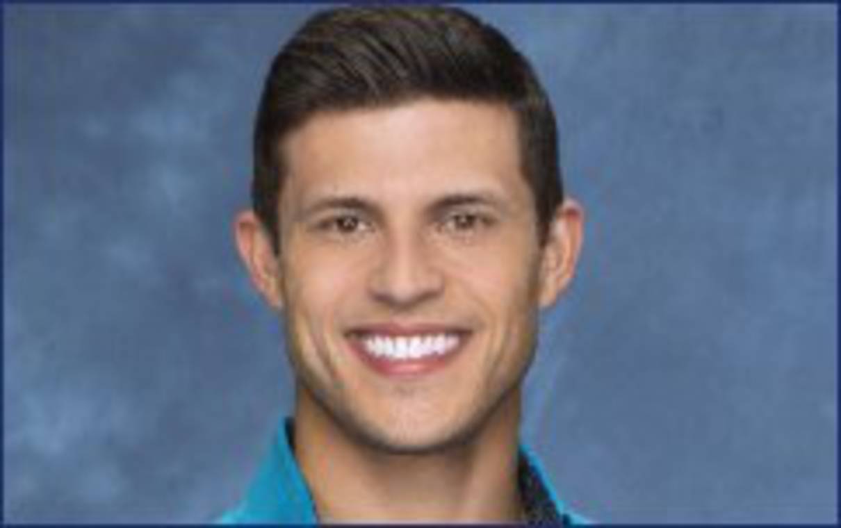 Chris Strandburg, 'The Bachelorette' -- Reality TV Guy Sexy Social Pic ...