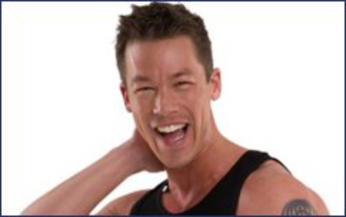 David Bromstad defeats Alice Fakier to win 'HGTV Design Star' Reality
