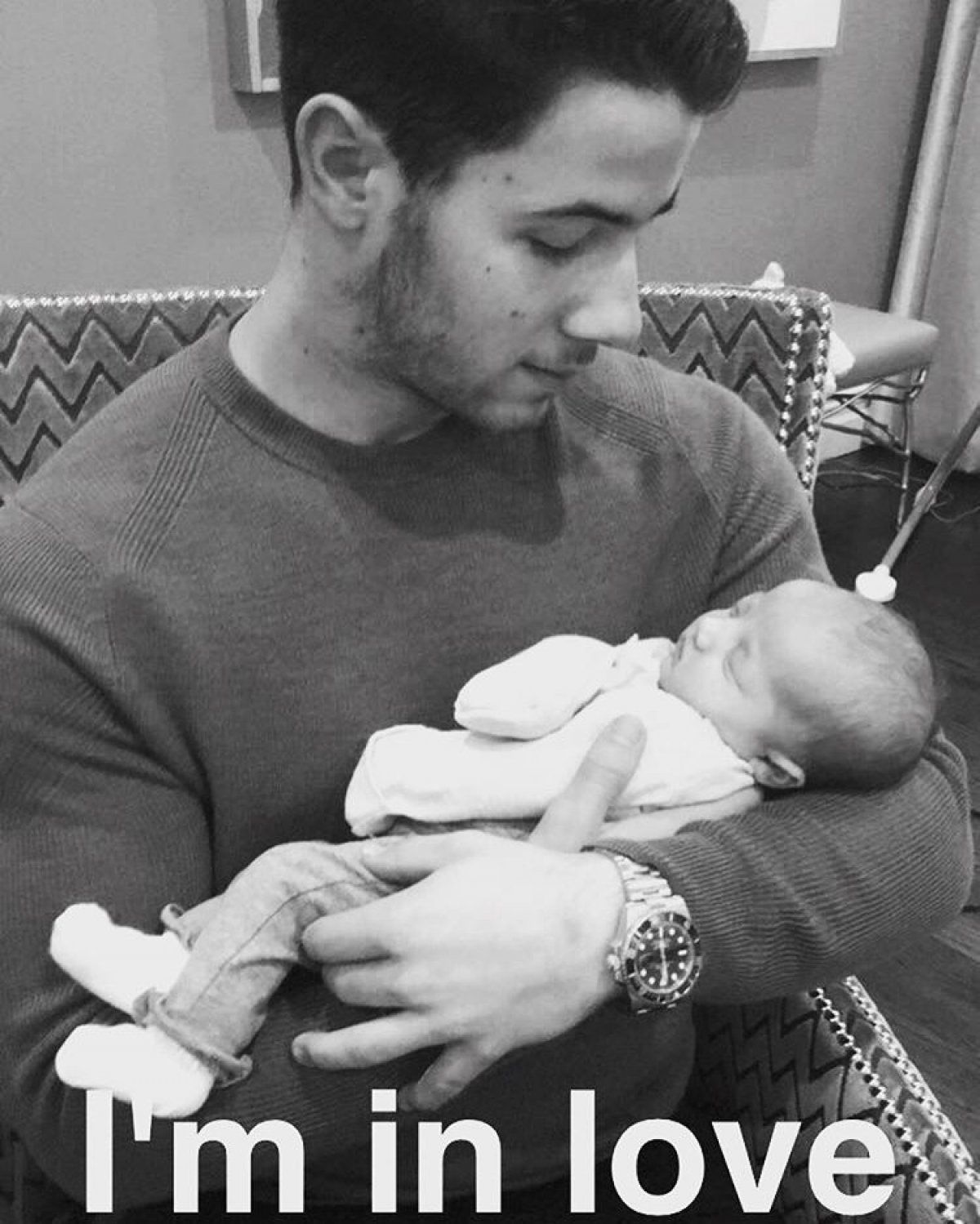 Nick Jonas meets new niece Valentina Angelina Jonas -- "I'm in love ...
