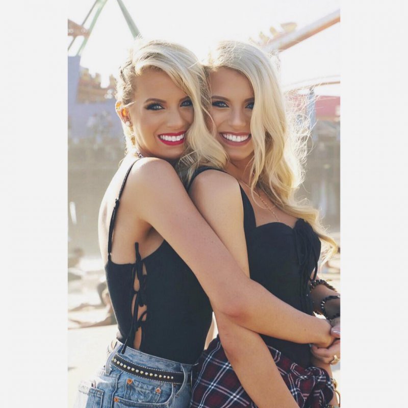 Haley Ferguson and Emily Ferguson land 'The Twins: Happily Ever After