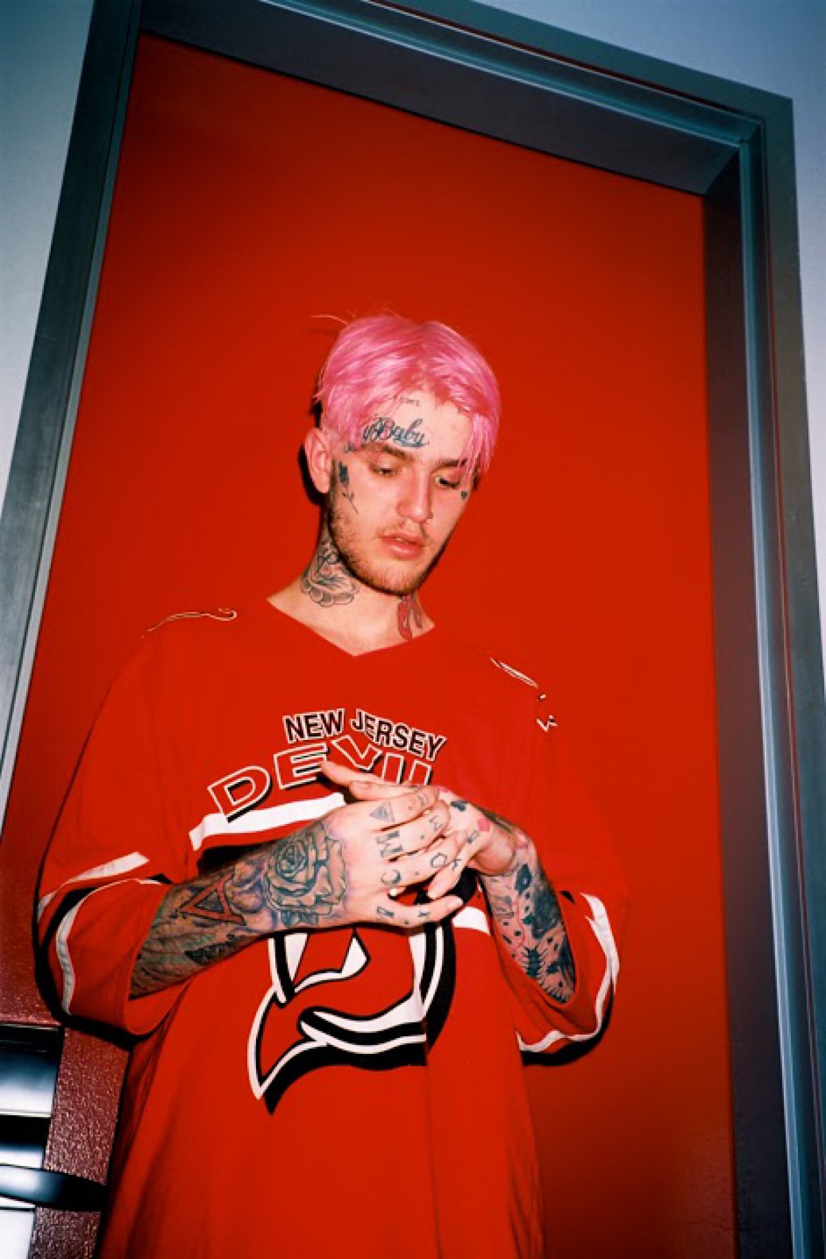 Lil Peep, rapper and singer, dead at 21 - Reality TV World1200 x 1829