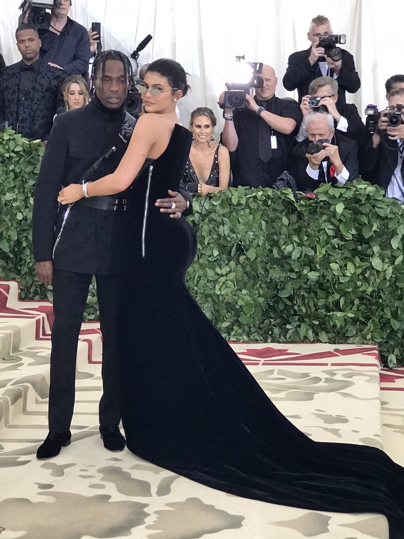 Kylie Jenner and Travis Scott attend Met Gala after daughter's birth ...