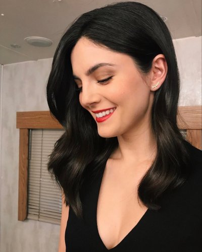 Monica Barbaro Cast In Top Gun Sequel Top Gun Maverick