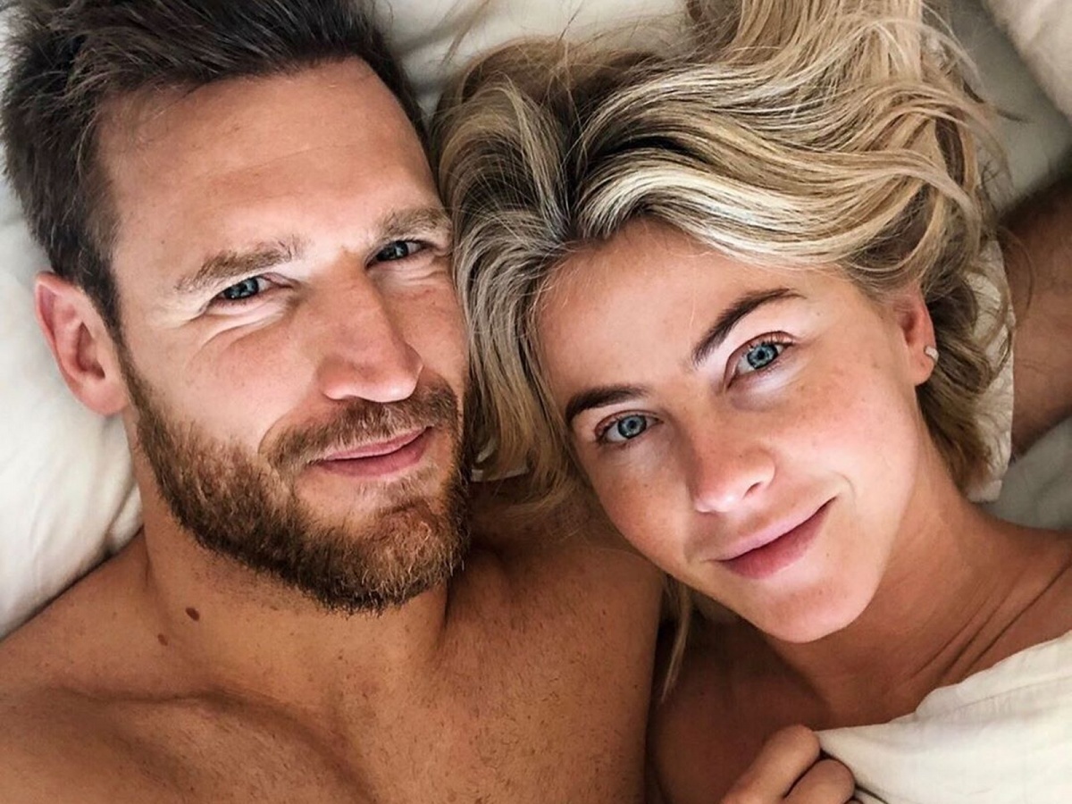 Julianne Hough and husband Brooks Laich announce they've split up after ...