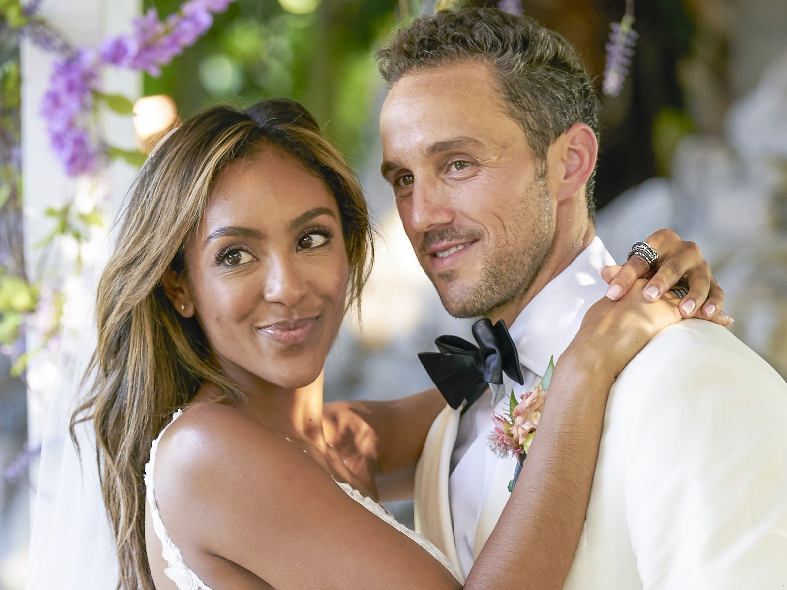 The Bachelorette Couple Tayshia Adams And Zac Clark Reportedly On A Break And It Doesn T Look Good