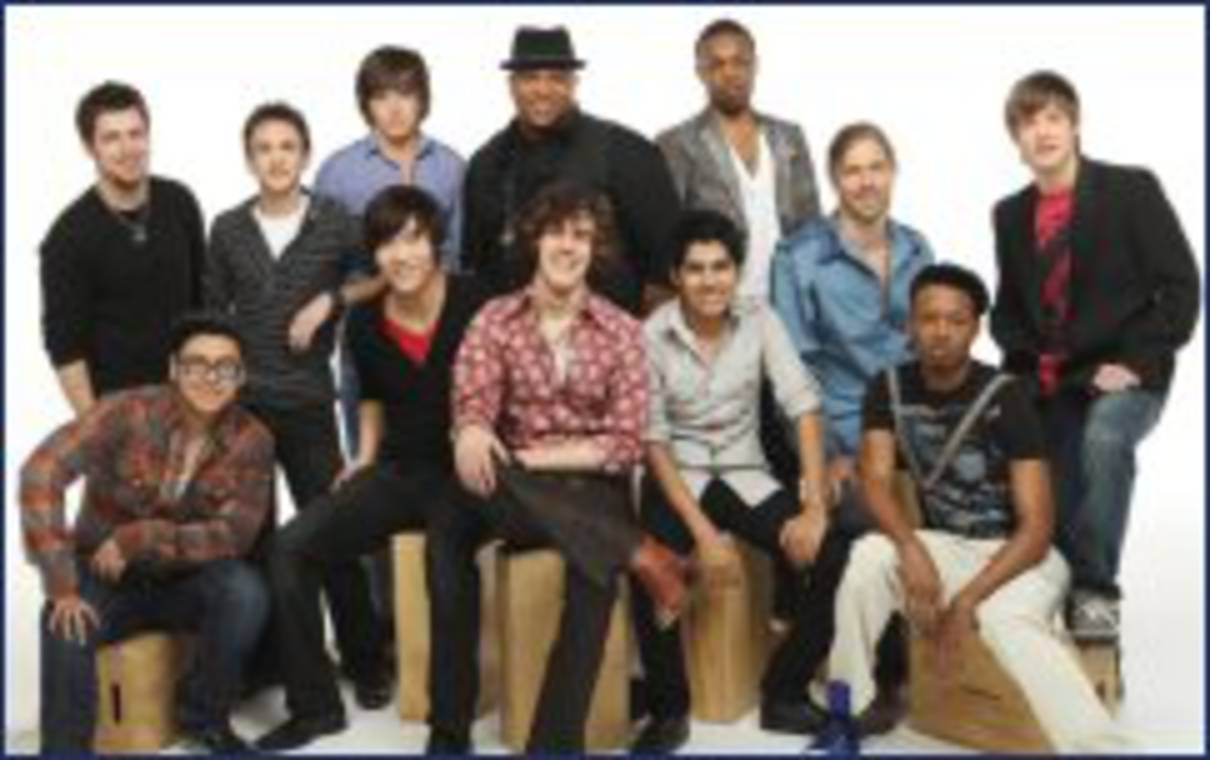 American Idol S Top 12 Male Semifinalists Take To The Stage Live Reality Tv World