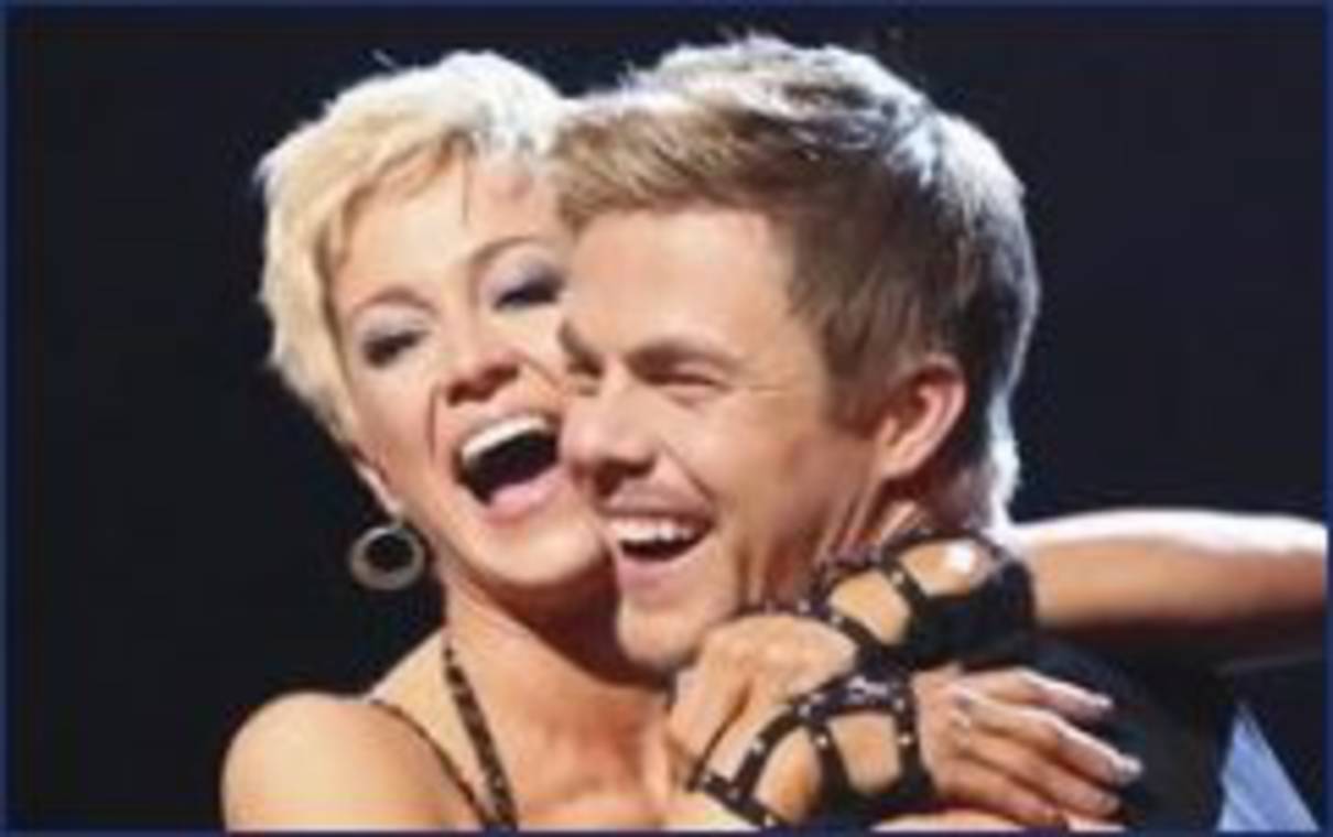 'Dancing with the Stars' champion Kellie Pickler receives new puppy as