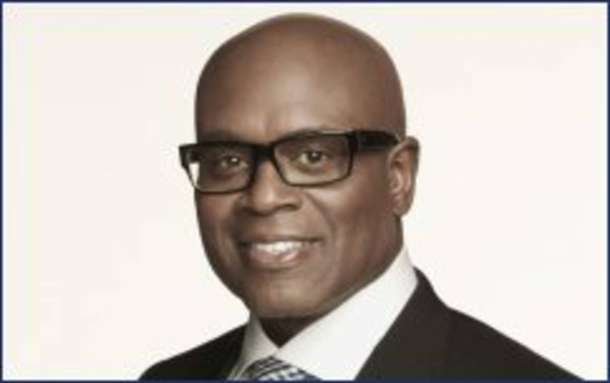 'The X Factor' judge L.A. Reid Singing 'Dreamgirls' song gets