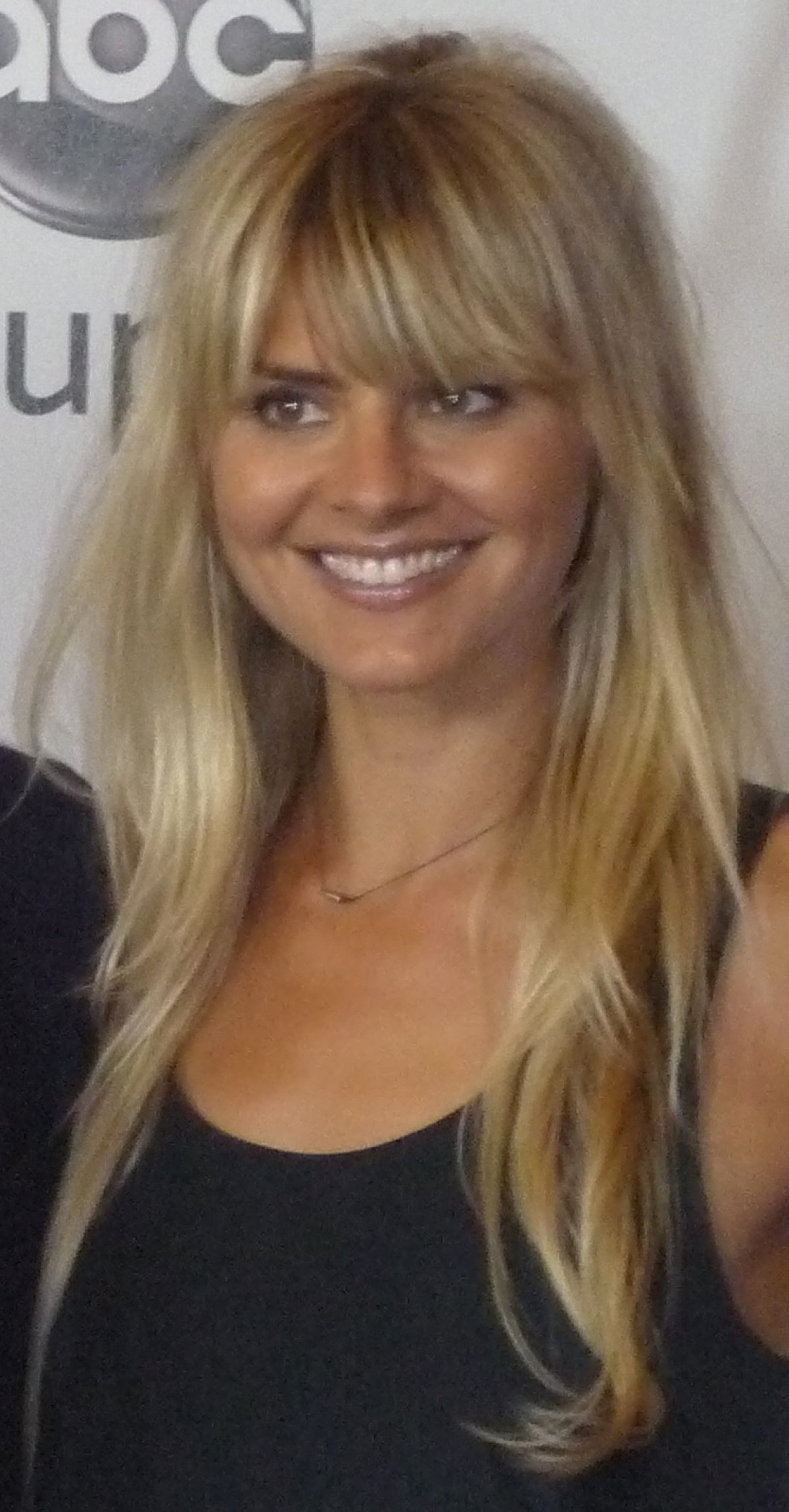 Amy Davis Engaged:  From Reality Tv Star To Fiancée!  Full Story! - m0vv8f7