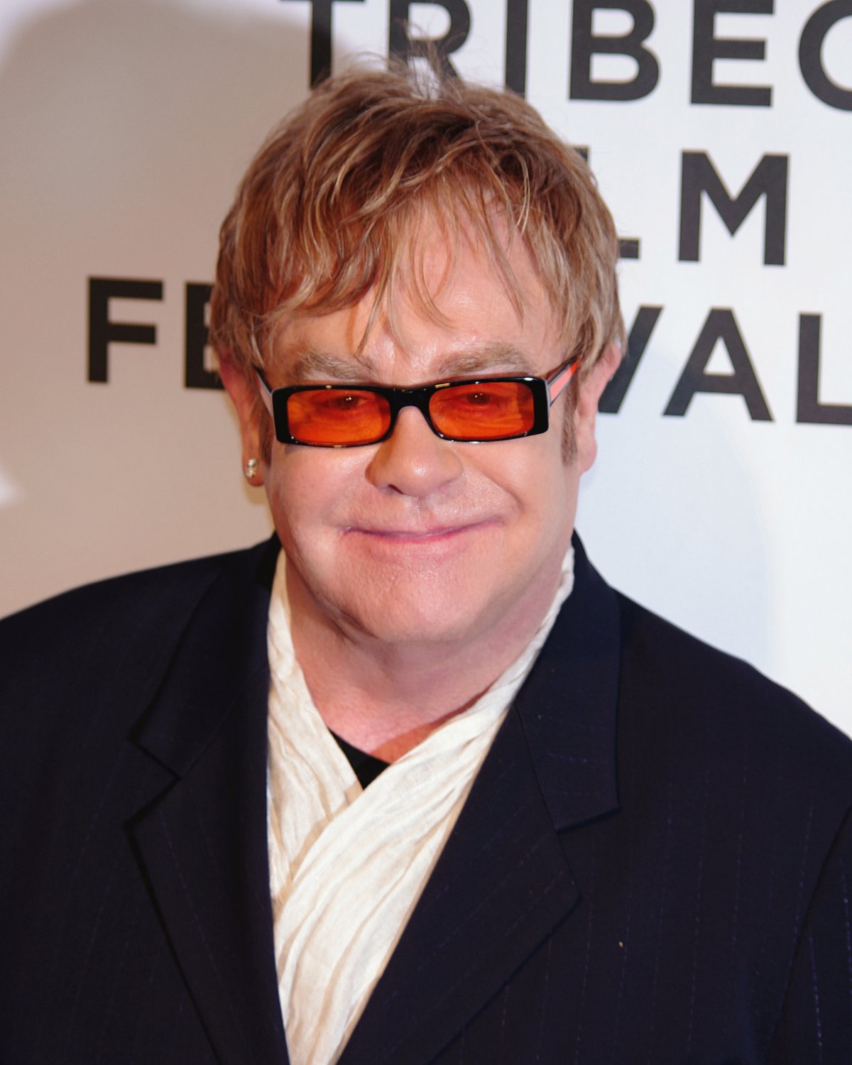 Elton John To Visit Lestat Cast And Crew In San Francisco