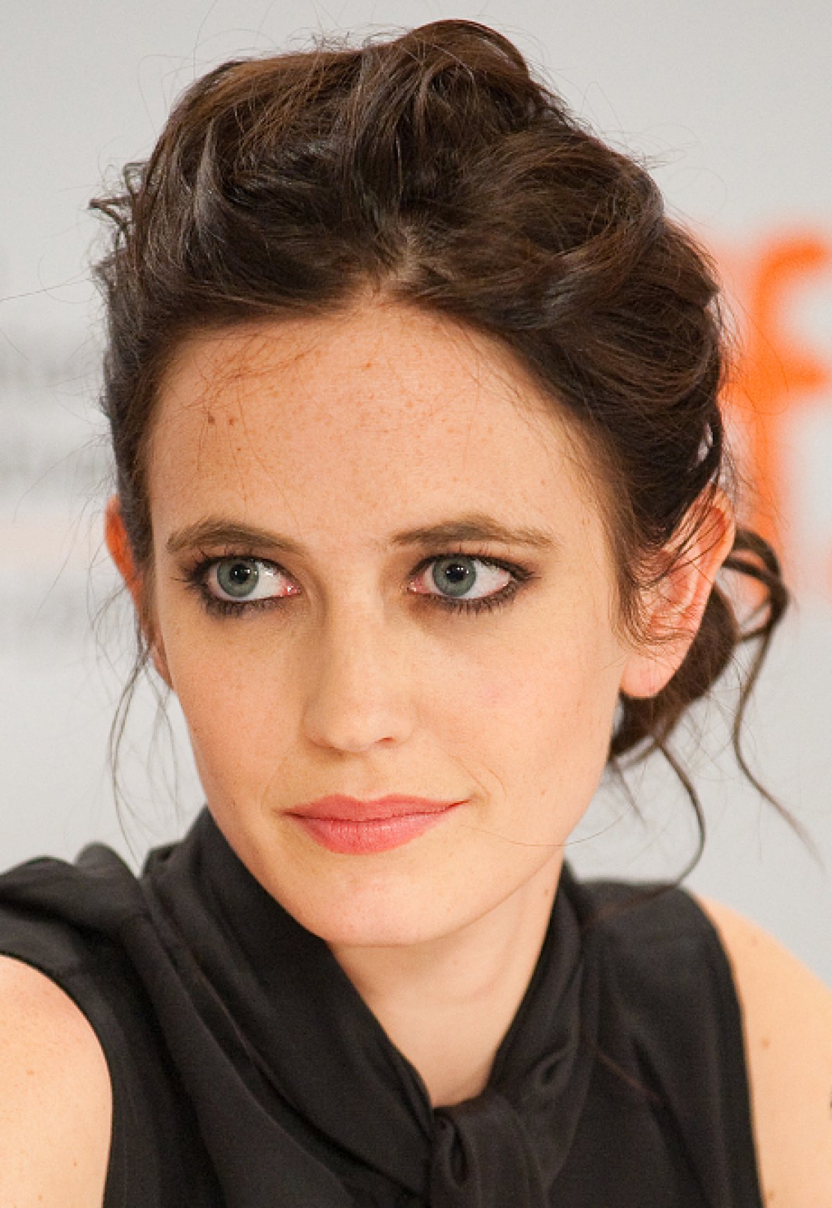 Eva Green, Vincent Cassel to star in Apple TV+ drama 'Liaison