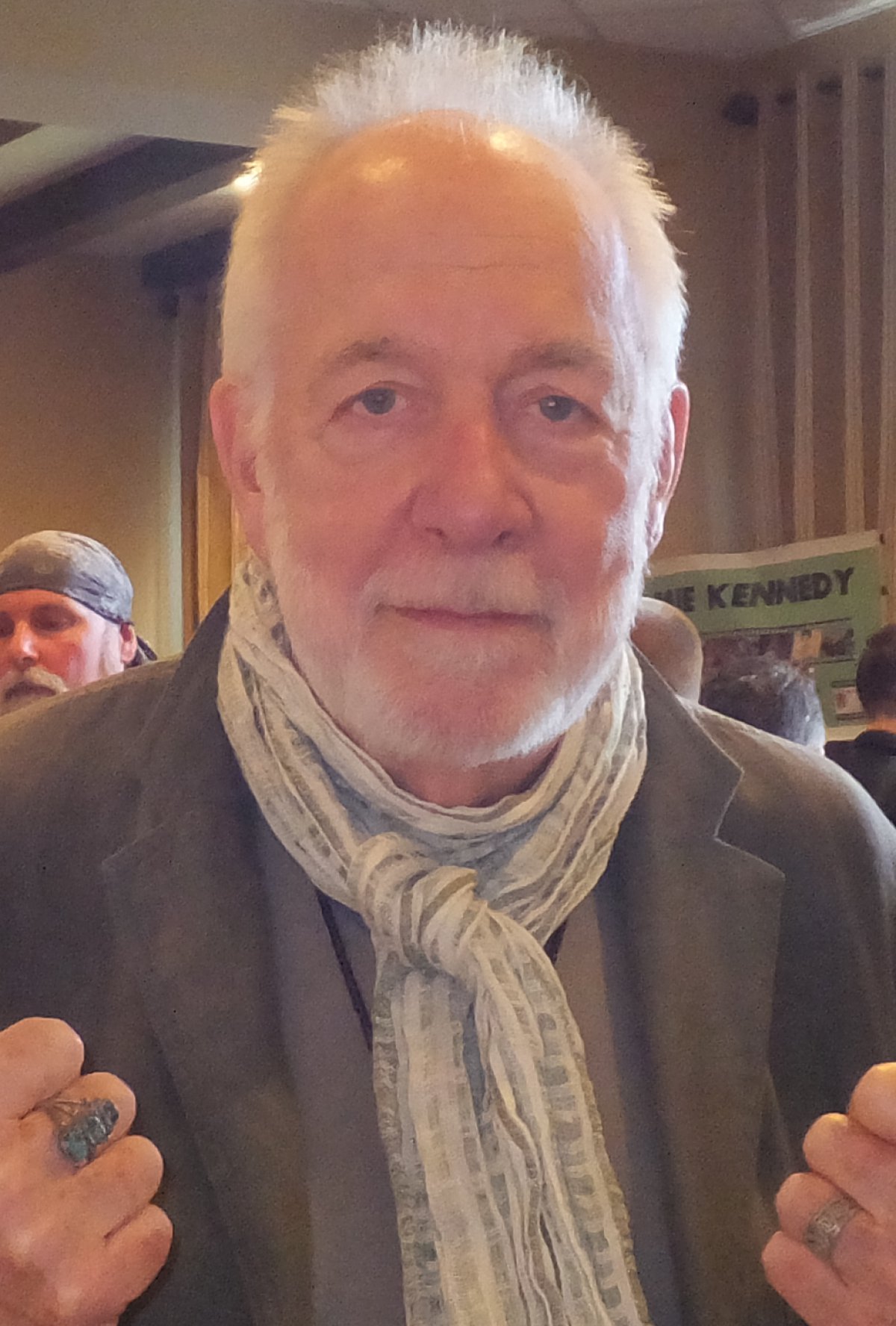 'WKRP,' 'Head of the Class' alum Howard Hesseman dead at 81 - Vimarsana News