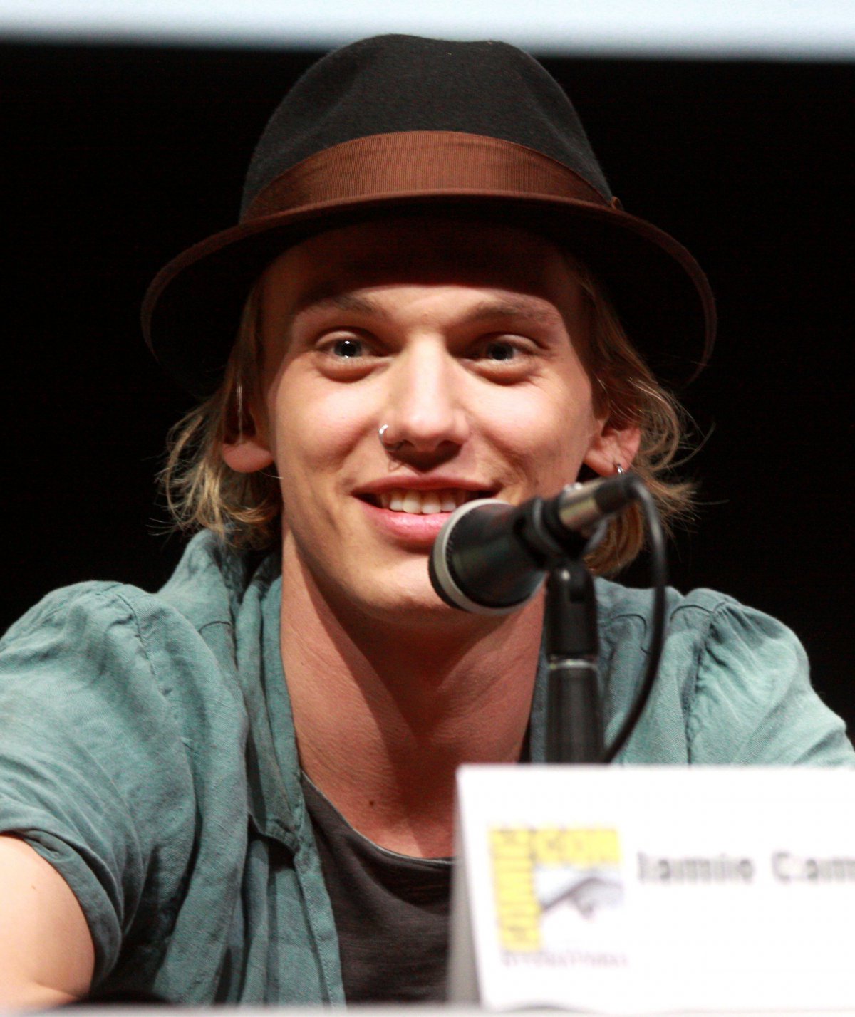 Jamie Campbell Bower speaks as 'Stranger Things' villain Vecna on