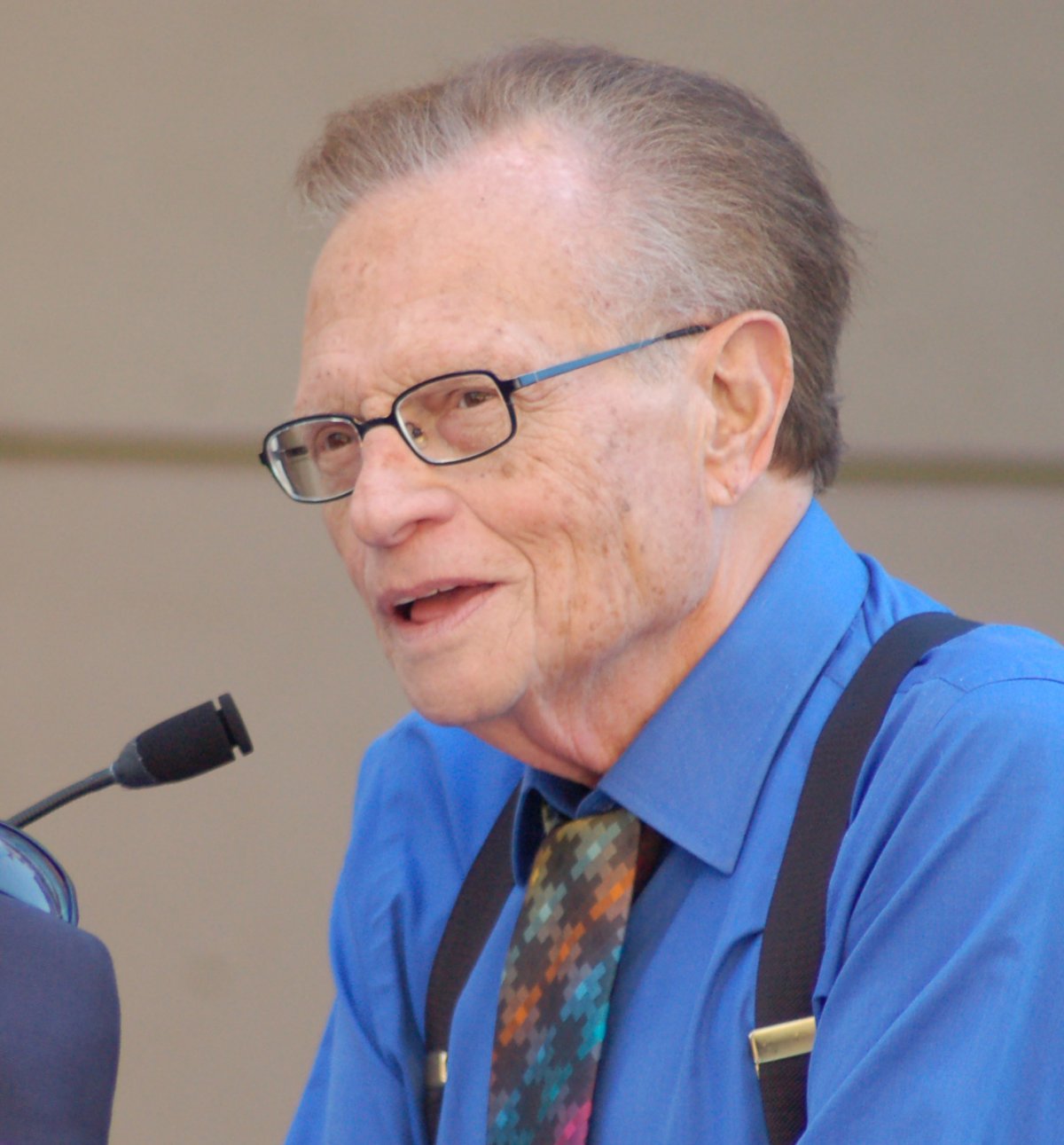 Broadcasting legend Larry King dies at 87 - Vimarsana News