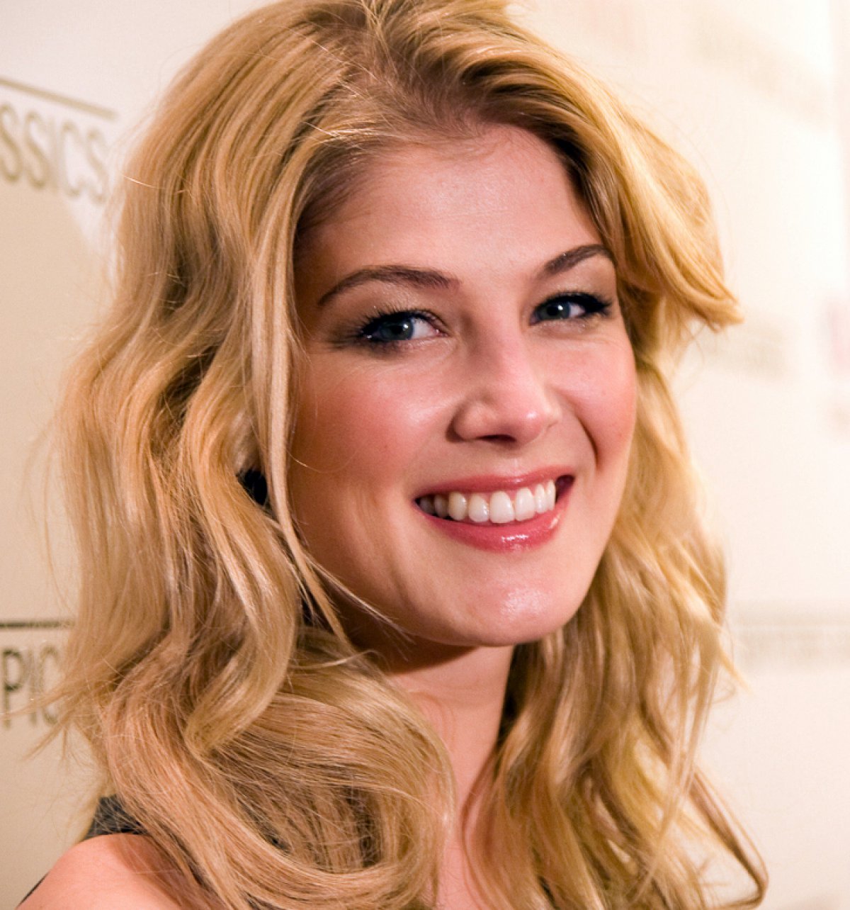 Selfie Rosamund Pike nudes (98 photos), Ass, Bikini, Feet, lingerie 2006 Selfie Rosamund Pike nudes (99 foto and video), Topless, Cleavage, Twitter, butt 2018