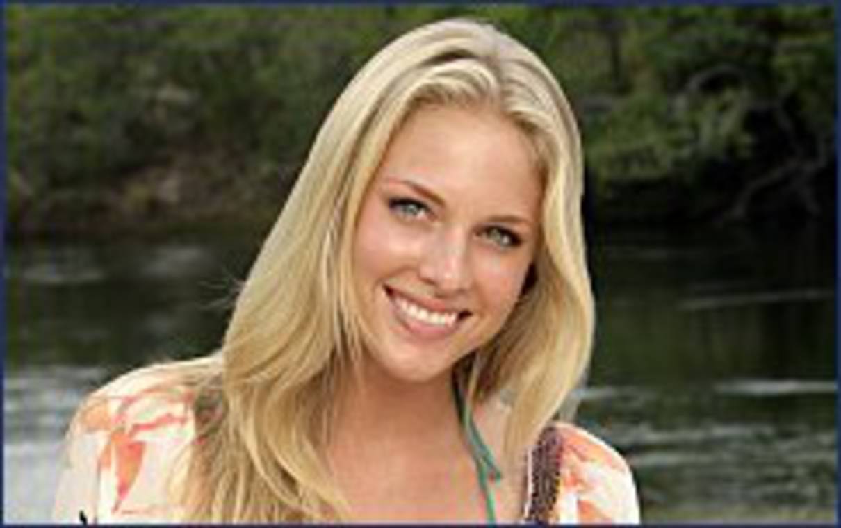 Sydney Wheeler The Sixth Castaway Voted Out Of Survivor Tocantins